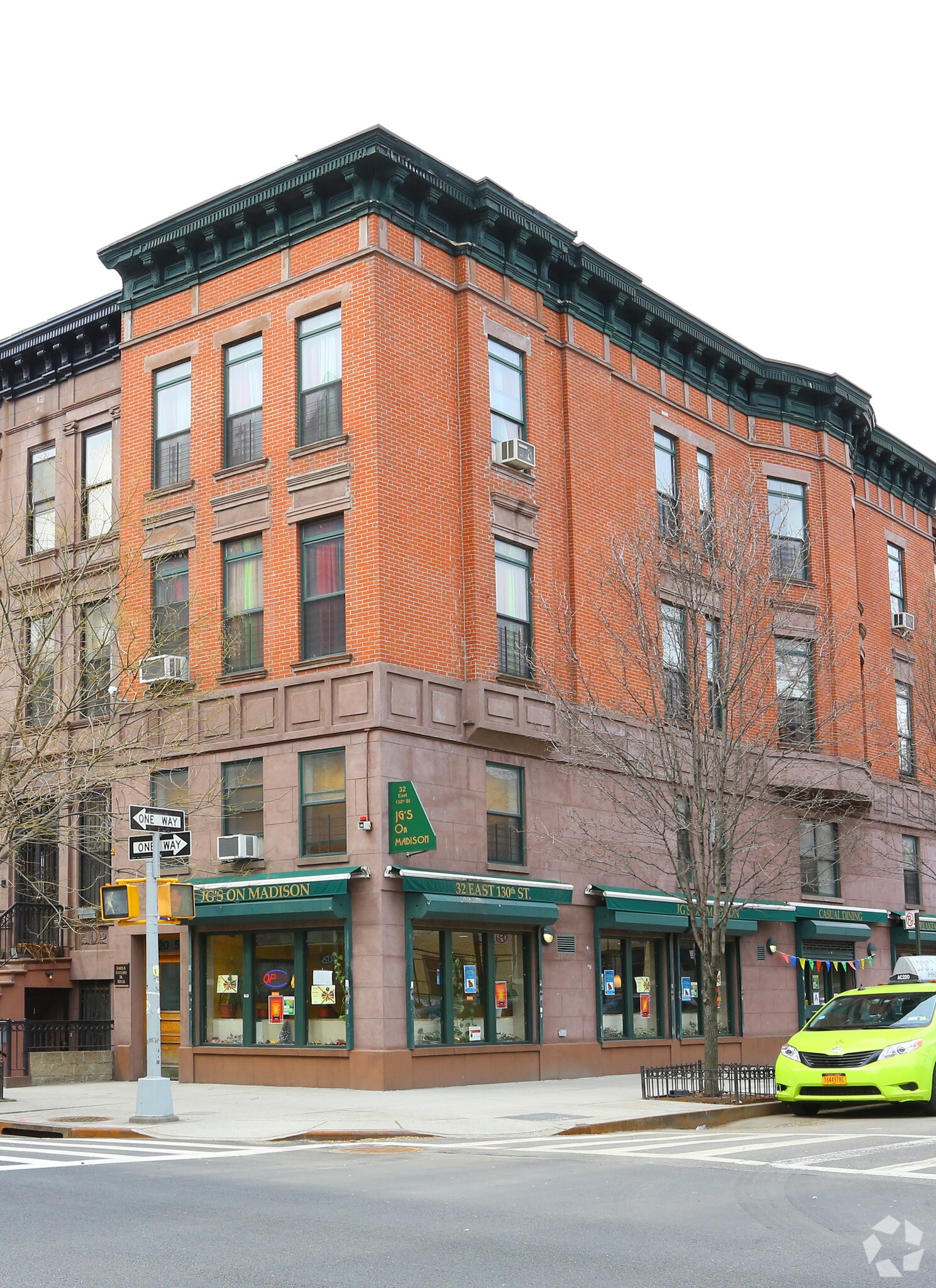 2056 Madison Ave, New York, NY for lease Primary Photo- Image 1 of 2