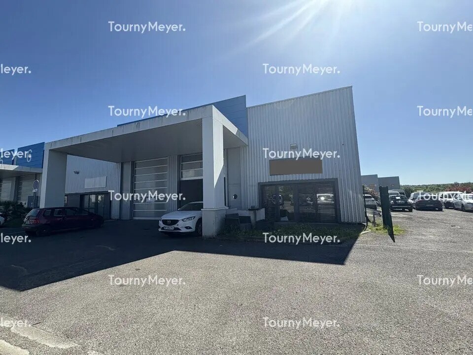 Office in Escalquens for lease Primary Photo- Image 1 of 10