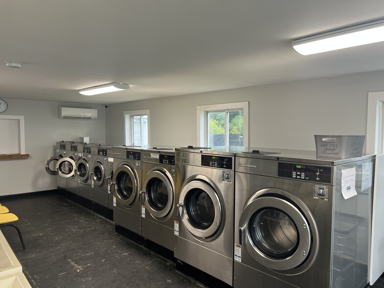 30 Commercial St, Hartland, ME à vendre - Photo du bâtiment - Image 3 de 6