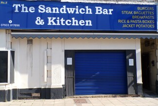 Plus de détails pour 3 Victoria St, Paignton - Commerce de détail à louer