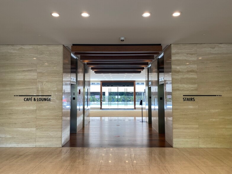 1819 Peachtree Rd, Atlanta, GA à louer - Photo intérieure - Image 2 de 33