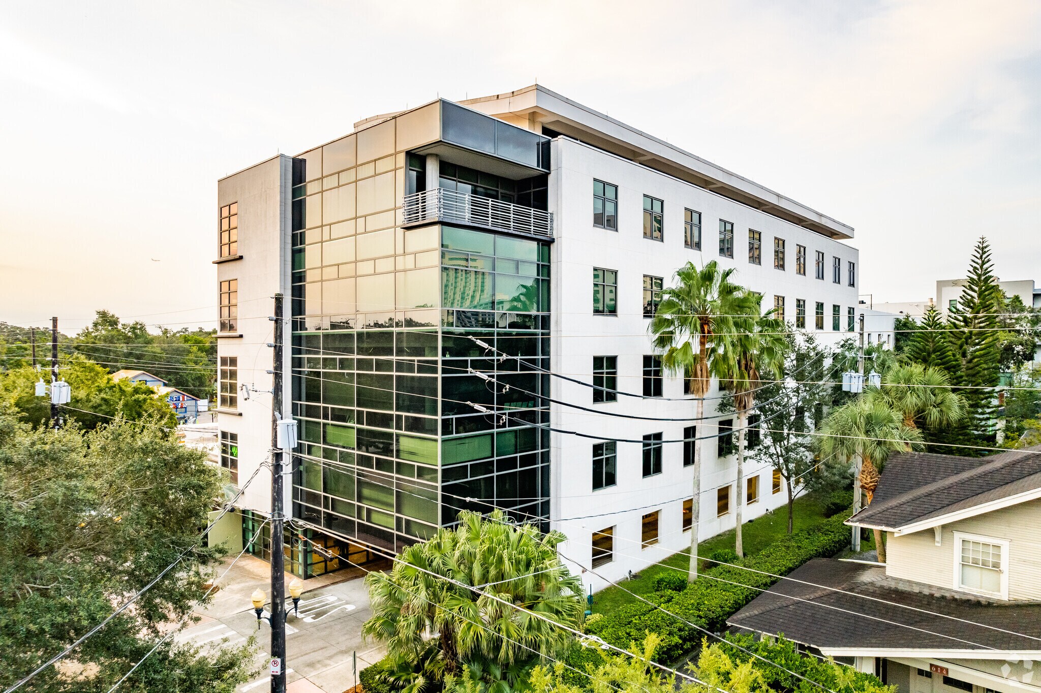 622 E Washington St, Orlando, FL à louer Photo du bâtiment- Image 1 de 6