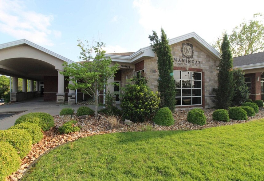 620 W 32nd St, Joplin, MO for sale - Building Photo - Image 3 of 10