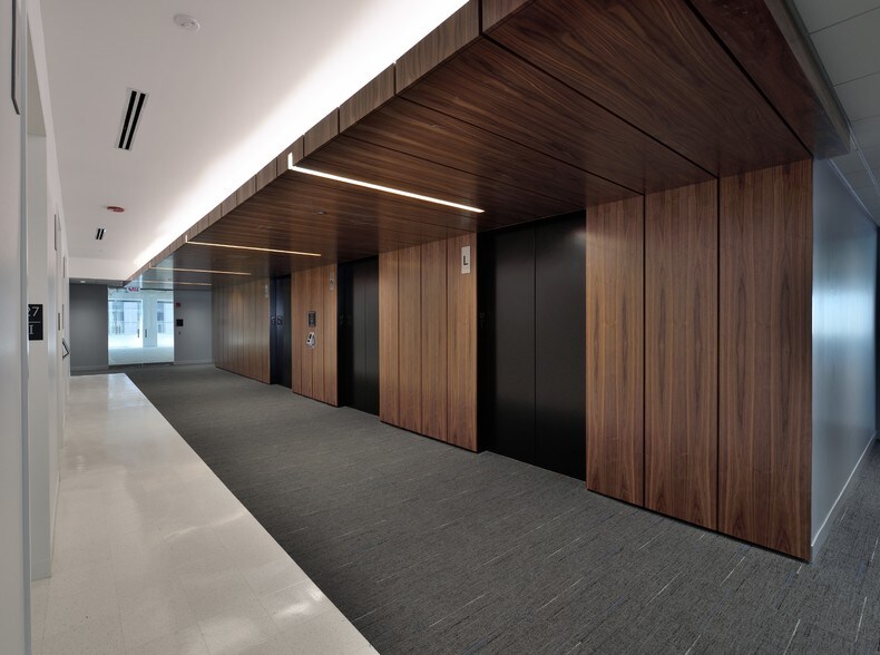200 W Adams St, Chicago, IL for lease - Interior Photo - Image 3 of 30