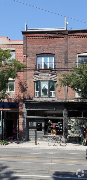 962 Queen St W, Toronto, ON for sale - Primary Photo - Image 1 of 1