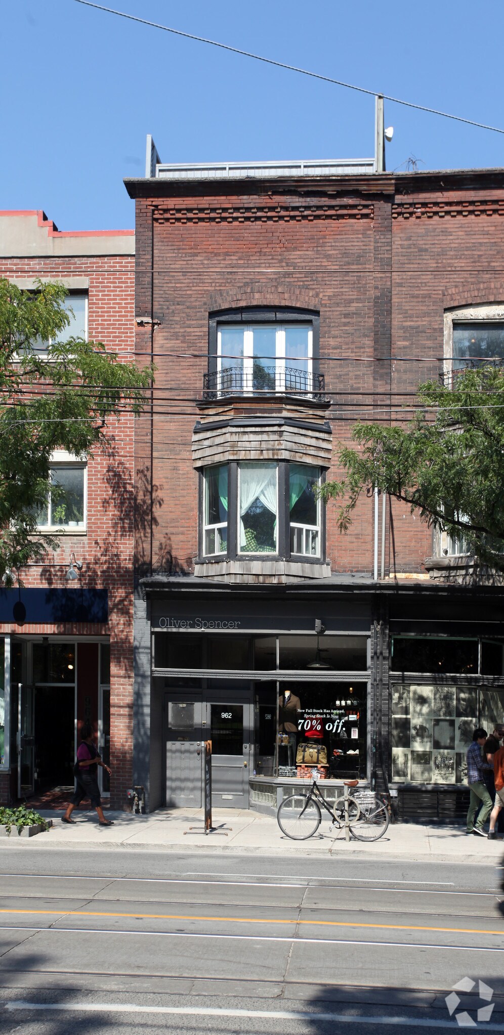 962 Queen St W, Toronto, ON à vendre Photo principale- Image 1 de 1