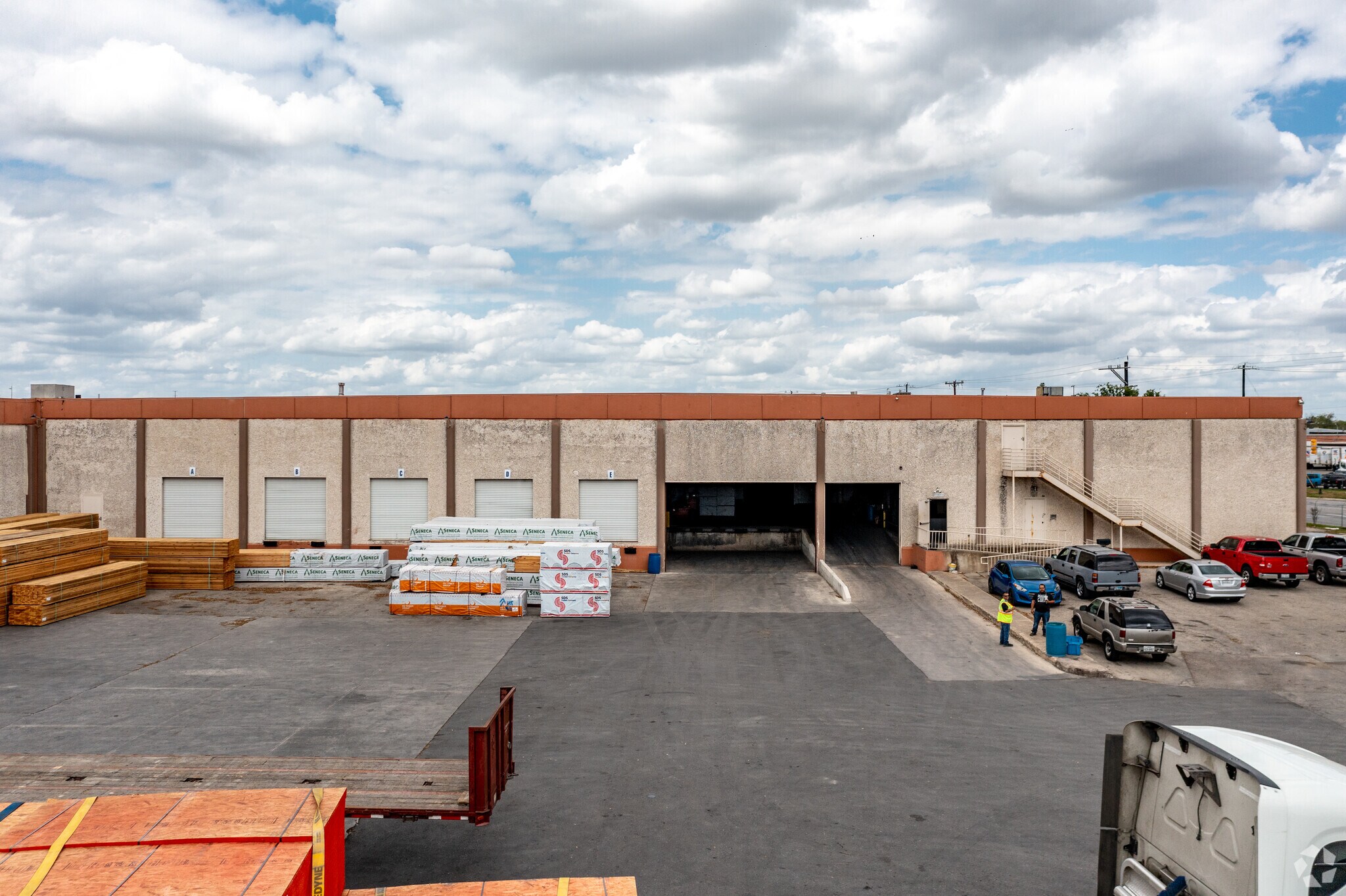 827 Frost Bank Center Pky, San Antonio, TX à louer Photo principale- Image 1 de 4