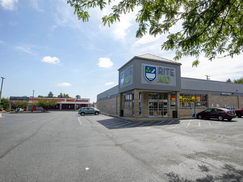 825 E Chestnut St, Lancaster, PA à louer - Photo du bâtiment - Image 2 de 10