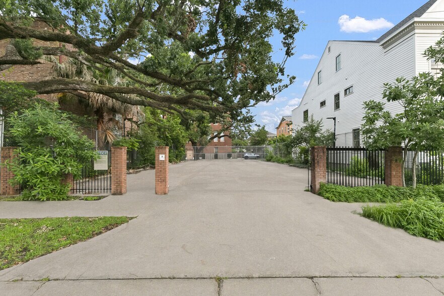 3612 Chestnut St, New Orleans, LA à louer - Photo du bâtiment - Image 3 de 9