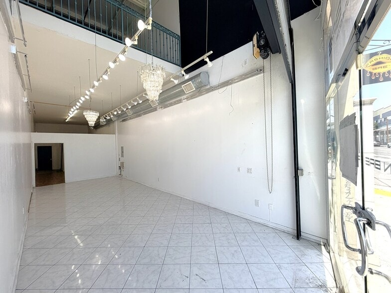 951 Crocker St, Los Angeles, CA for lease - Interior Photo - Image 3 of 13