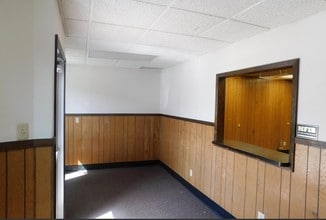 207 4th St NW, Bemidji, MN for lease Interior Photo- Image 1 of 15