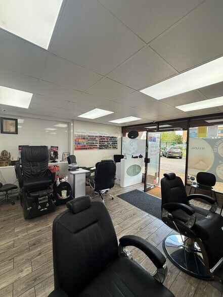 97 Clare Rd, Staines à louer - Photo intérieure - Image 3 de 8