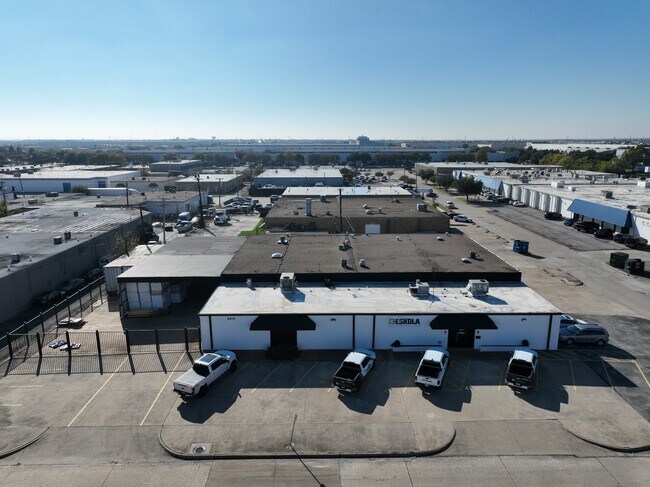 More details for 3614 Security St, Garland, TX - Industrial for Lease