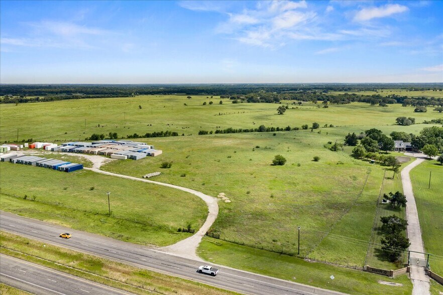 TBD Highway 290 w, Brenham, TX à vendre - Photo du bâtiment - Image 3 de 12