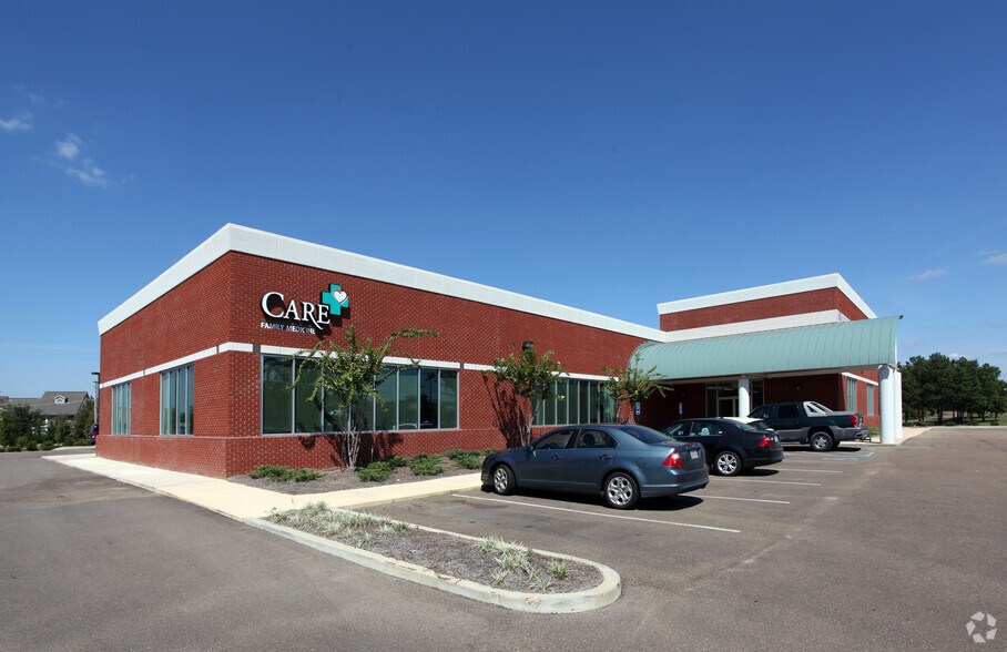1220 N Shore Pky, Brandon, MS for lease - Primary Photo - Image 1 of 3