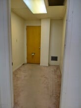 217 Wisconsin Ave, Waukesha, WI for lease Interior Photo- Image 1 of 4