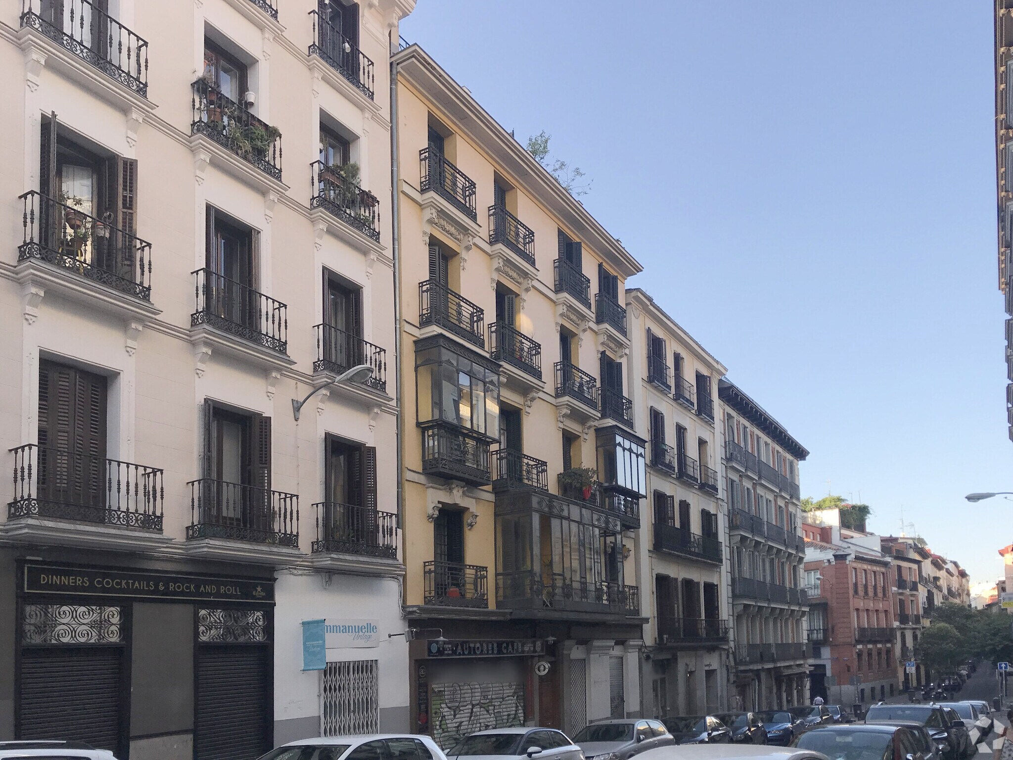 Commerce de détail dans Madrid, Madrid à louer Photo du bâtiment- Image 1 de 3