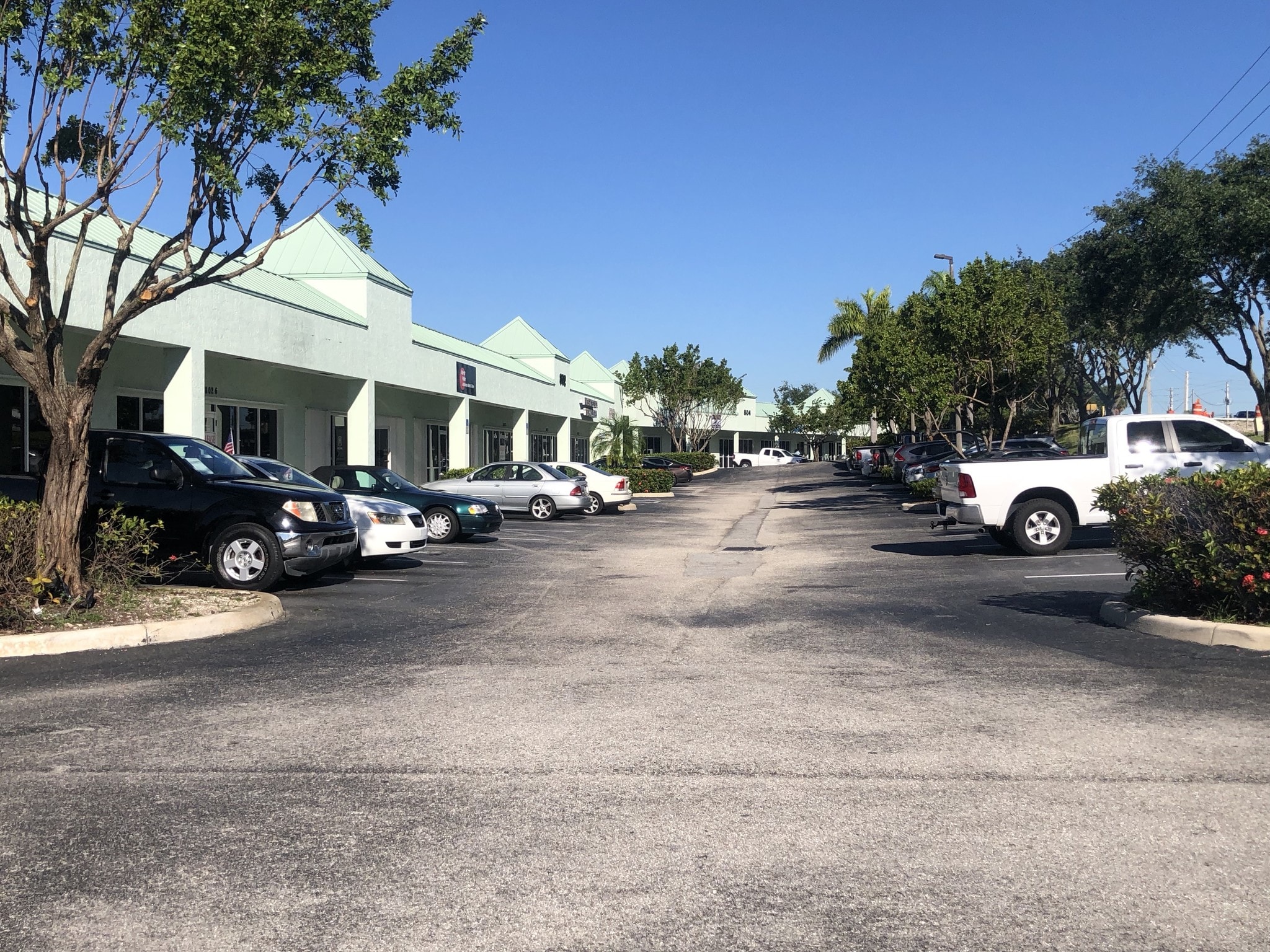 802 Old Dixie Hwy, West Palm Beach, FL à louer Photo du bâtiment- Image 1 de 6