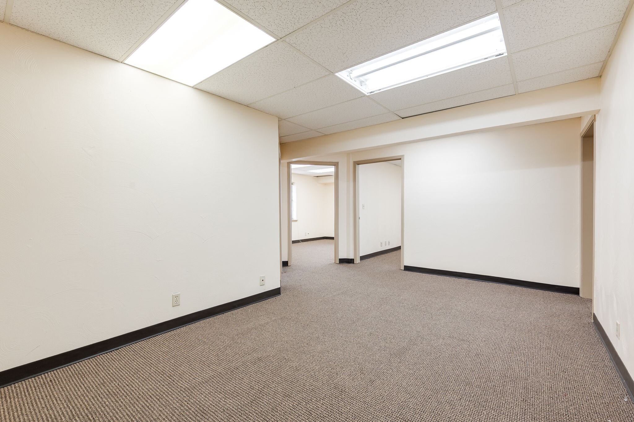 3801 NW 63rd St, Oklahoma City, OK for lease Interior Photo- Image 1 of 3