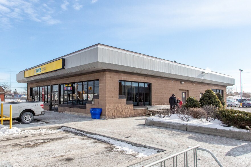 1000-1010 Belfast Rd, Ottawa, ON à louer - Photo du bâtiment - Image 3 de 9