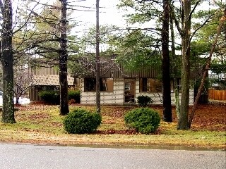 128 Commerce St, Williston, VT for lease - Primary Photo - Image 1 of 2