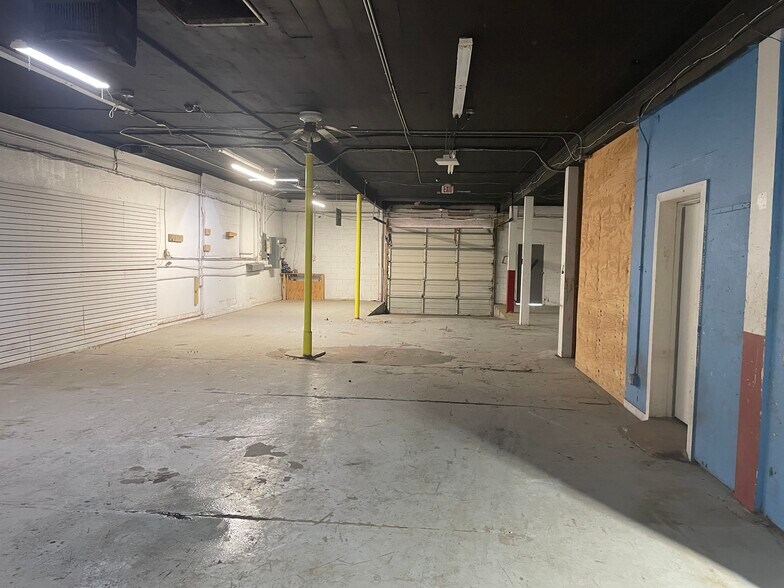 1515 31st St, Galveston, TX à louer - Photo du bâtiment - Image 2 de 15