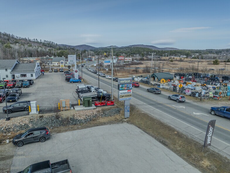 678 Meadow St, Littleton, NH à louer - Photo du bâtiment - Image 2 de 5
