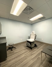 788 S Watters Rd, Allen, TX for lease Interior Photo- Image 2 of 20