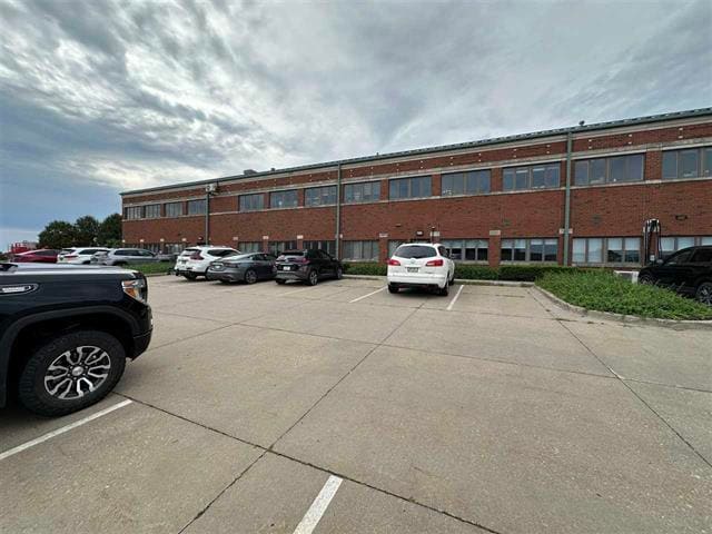 2346 Mormon Trek Blvd, Iowa City, IA for sale - Building Photo - Image 3 of 6