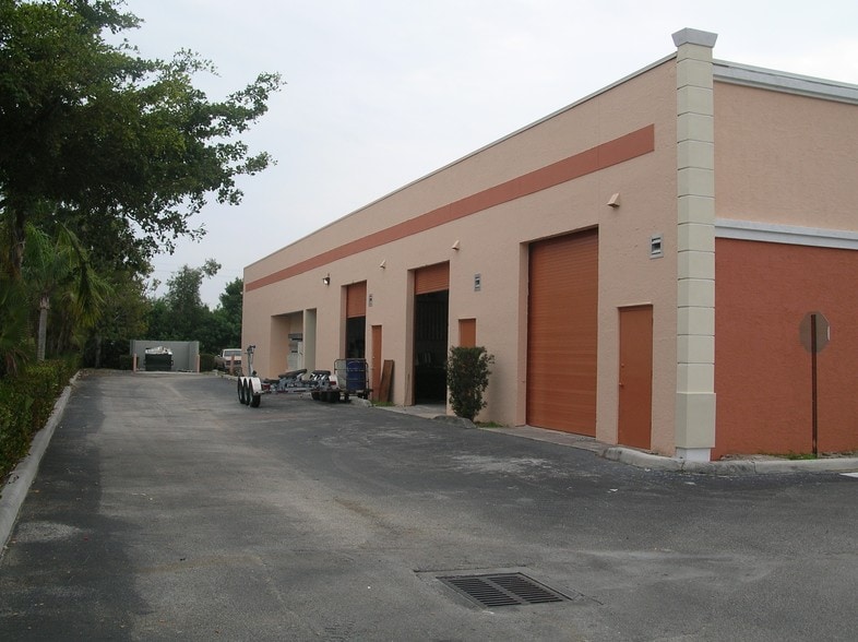 3300 S Congress Ave, Boynton Beach, FL for sale - Building Photo - Image 2 of 29