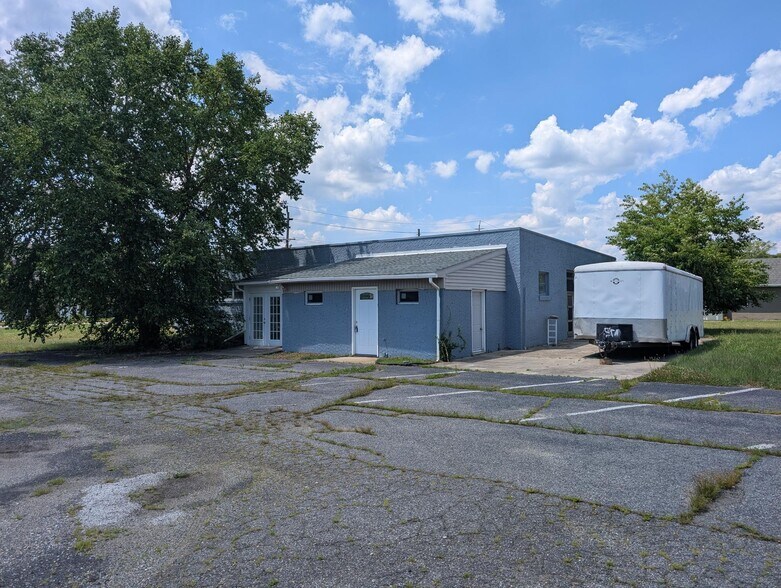 646 Delsea Dr, Sewell, NJ for lease - Building Photo - Image 1 of 20
