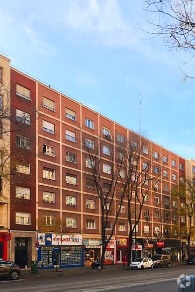 Paseo de la Florida, 49, Madrid, Madrid à louer - Photo principale - Image 1 de 2