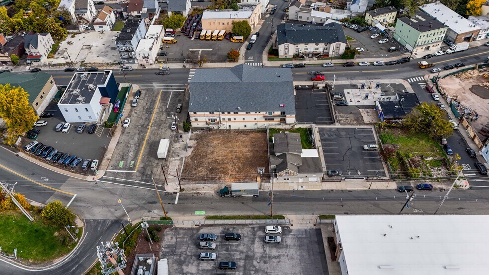 229 Marshall St, Paterson, NJ à vendre - Photo du bâtiment - Image 3 de 5