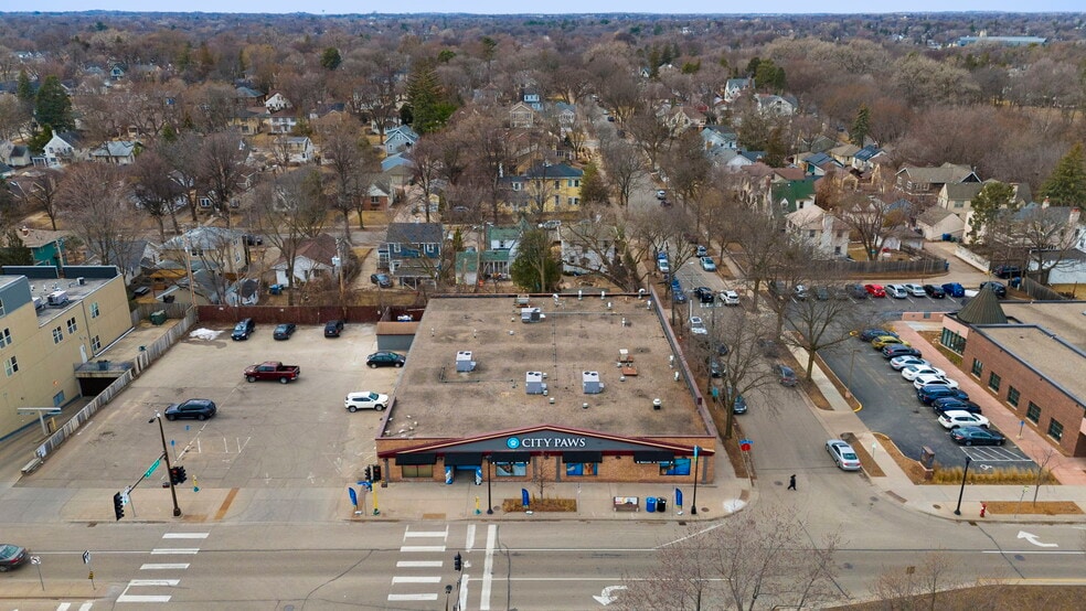 5300 S Lyndale Ave, Minneapolis, MN for lease - Building Photo - Image 3 of 9