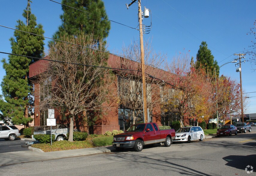 2959 S Winchester Blvd, Campbell, CA for lease - Primary Photo - Image 1 of 5