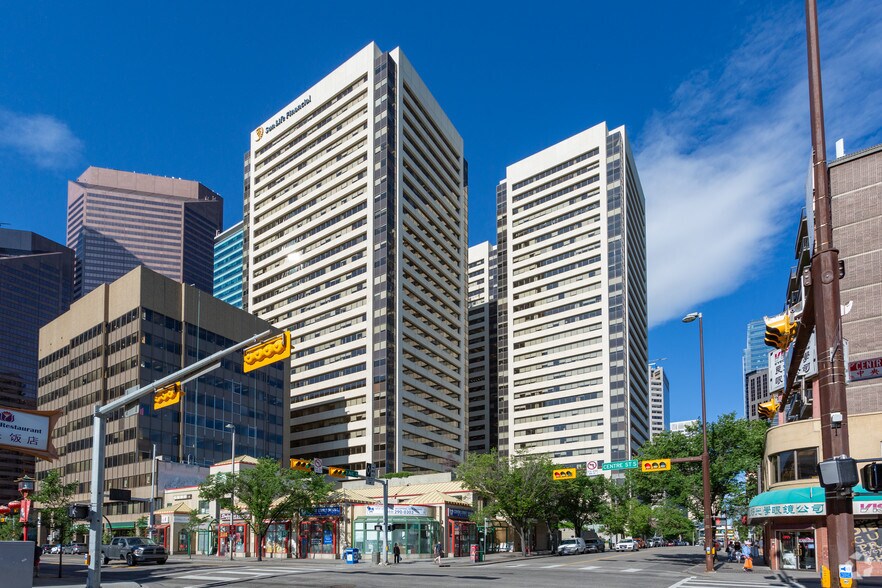 112 4th Av SW, Calgary, AB à louer - Photo du bâtiment - Image 2 de 5