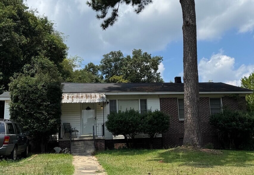 Columbia Single Family Home Portfolio portefeuille de 3 propriétés à vendre sur LoopNet.ca - Photo du bâtiment - Image 3 de 3