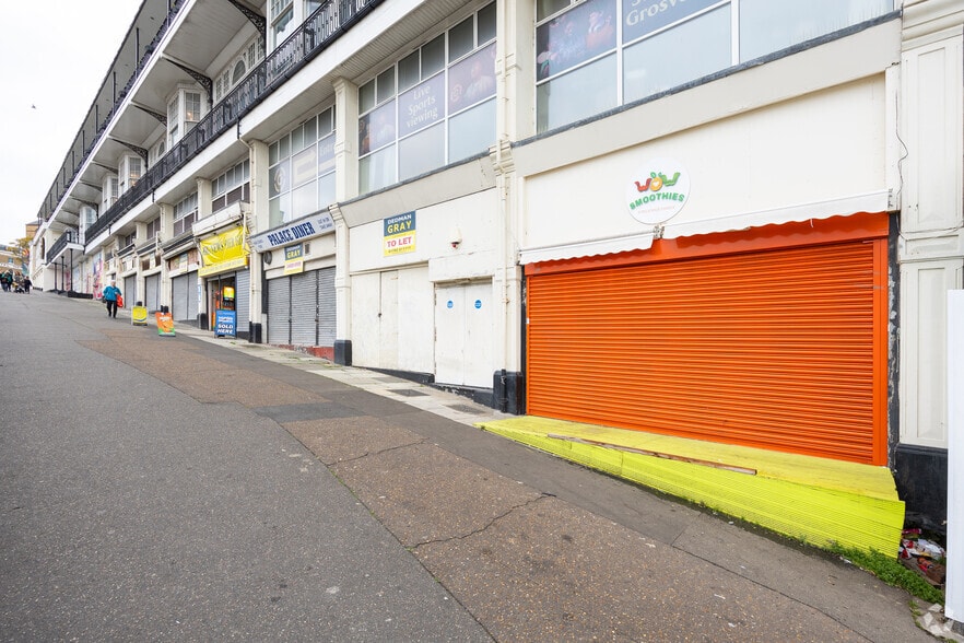 Pier Hl, Southend-On-Sea for lease - Building Photo - Image 2 of 2