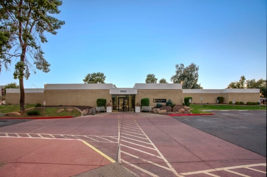 5310 W Thunderbird Rd, Glendale, AZ for lease - Building Photo - Image 3 of 10