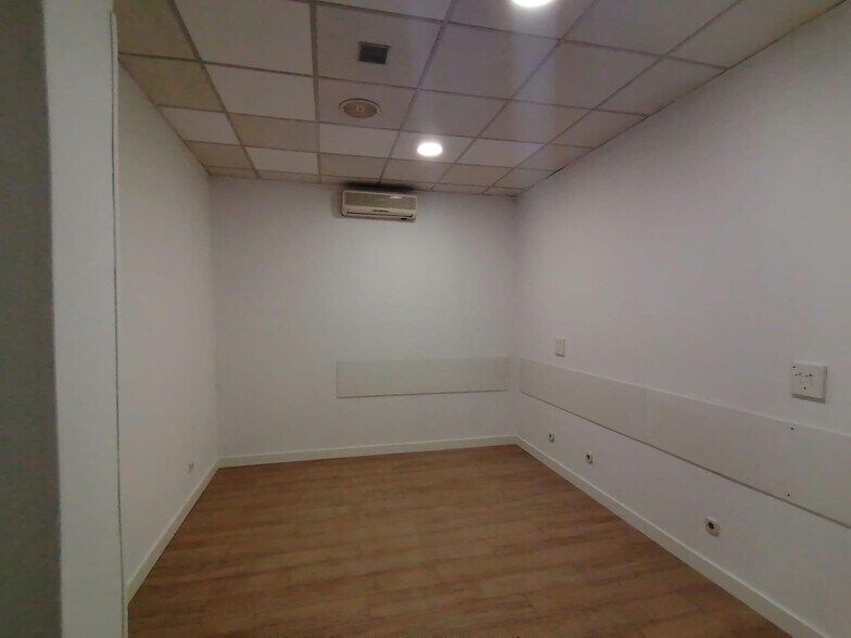 Bureau/Commerce de détail dans Alcobendas, Madrid à louer - Photo intérieure - Image 3 de 3