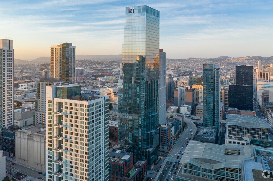 450 Folsom St, San Francisco, CA à louer - Photo du bâtiment - Image 2 de 4