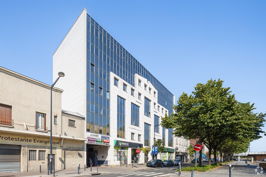 221 Avenue Du Président Wilson, Saint-Denis à louer - Photo principale - Image 1 de 3