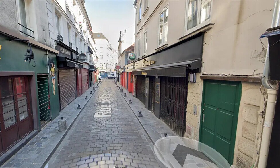 Retail in Paris for sale - Building Photo - Image 1 of 2