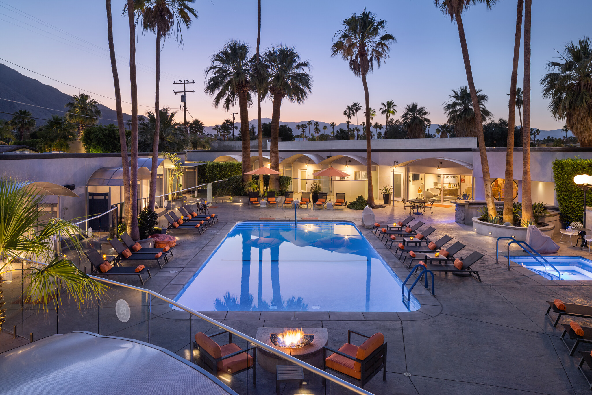 2135 N Palm Canyon Dr, Palm Springs, CA for sale Primary Photo- Image 1 of 28