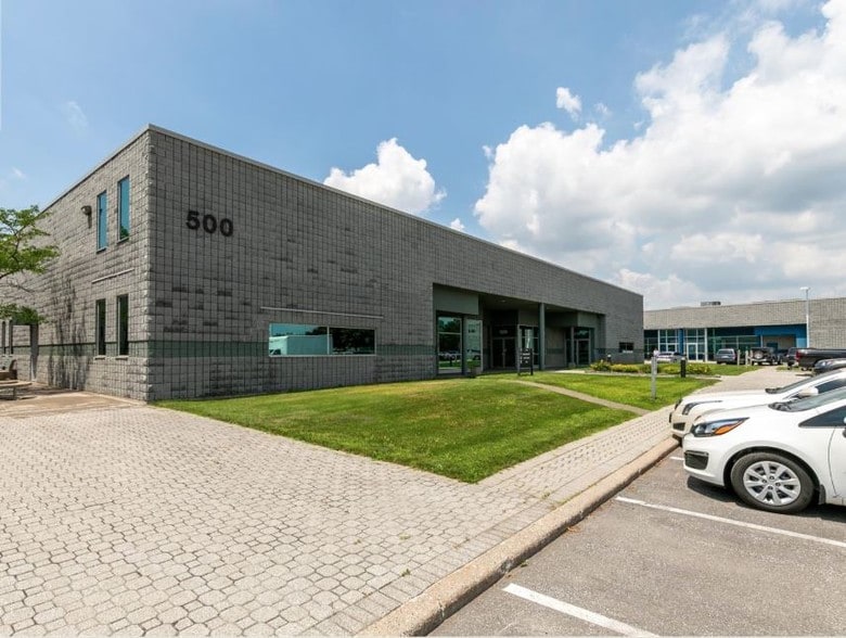 4510 Rhodes Dr, Toronto, ON for lease - Primary Photo - Image 2 of 2