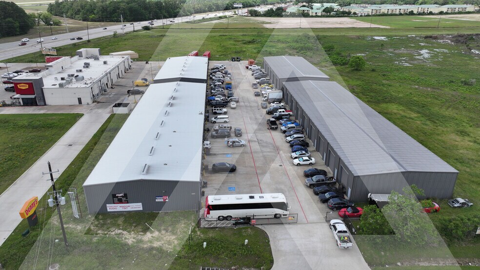 19737 Lee Rd, Humble, TX à vendre - Photo du bâtiment - Image 2 de 7