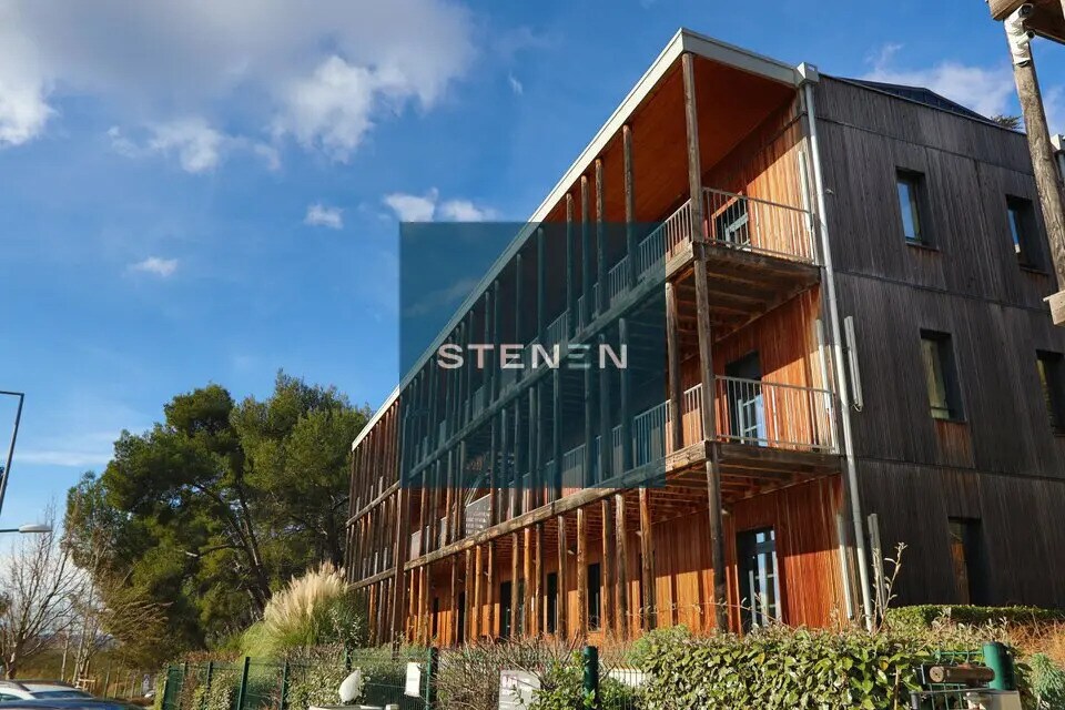 Office in Aix-en-Provence for lease Building Photo- Image 1 of 10