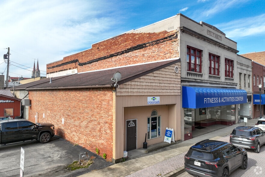 422 Ford St, Ford City, PA for sale - Building Photo - Image 3 of 4