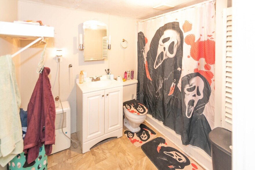 1106 Beach Promenade, Curtis Bay, MD à vendre - Photo du bâtiment - Image 2 de 27