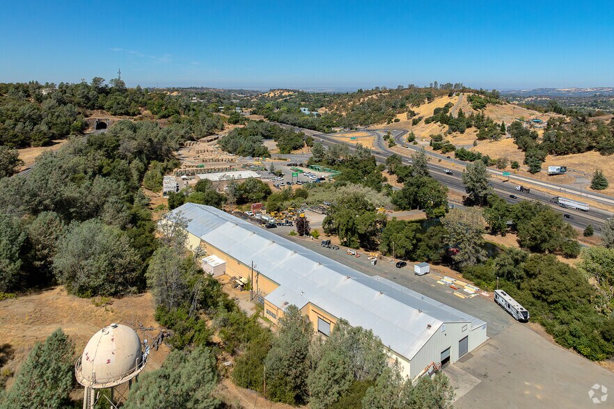 9800-9900 Hill View Rd, Newcastle, CA à louer - Photo du bâtiment - Image 3 de 12